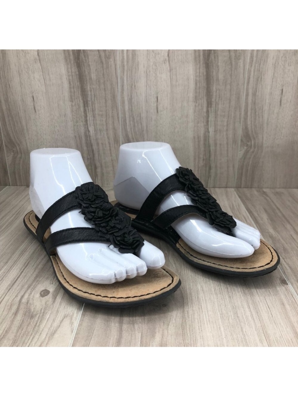 BOC Sandals Womens 6 Adara Black Leather Slip On Thong Shoes